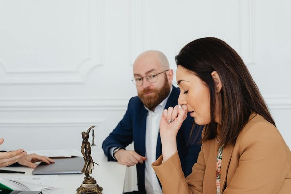 Formalités juridiques : Quels documents à préparer pour créer son entreprise ?